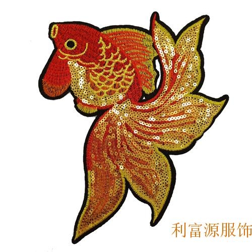 广东刺绣厂家直销服装珠片亮片绣花章仔圆形卡通翻片珠片绣布贴